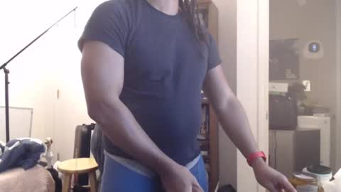 Snapshot of sheepishlion chatting on 02/26/25, 12:38 sheepishlion online show from 02/26/25, 12:38