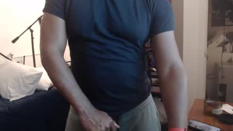 Snapshot of sheepishlion chatting on 10/09/25, 03:37 sheepishlion online show from 10/09/25, 03:37