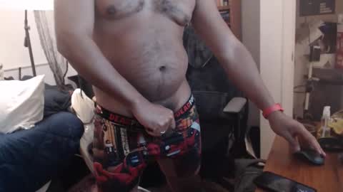 Snapshot of sheepishlion chatting on 11/26/25, 12:11 sheepishlion online show from 11/26/25, 12:11