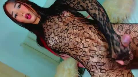 sheessy online show from 12/20/25, 07:32