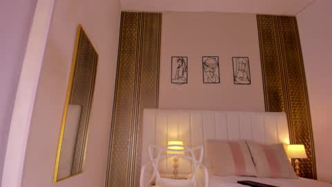 Snapshot of sheila__x chatting on 03/18/26, 06:33 sheila__x online show from 03/18/26, 06:33