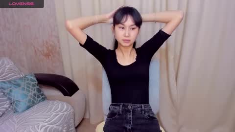 Sheila online show from 12/24/24, 04:33