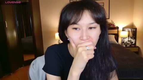 Sheila online show from 06/17/26, 04:26