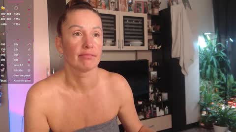 Sheila GMT 2 Tuesday Wednesday Friday Saturday Sunday- 8  5  online show from 11/03/25, 05:09