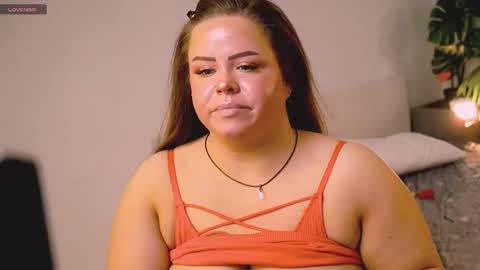 Snapshot of sheilla_queen chatting on 02/22/26, 01:20 sheilla_queen online show from 02/22/26, 01:20