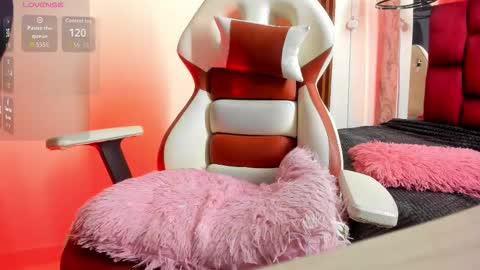 sheilly_brown online show from 10/02/25, 06:59