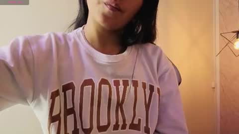 sheilly_brown online show from 06/25/26, 07:40