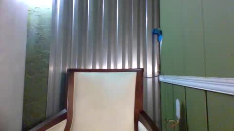 Snapshot of shelbyannn chatting on 10/27/25, 11:41 Red online show from 10/27/25, 11:41