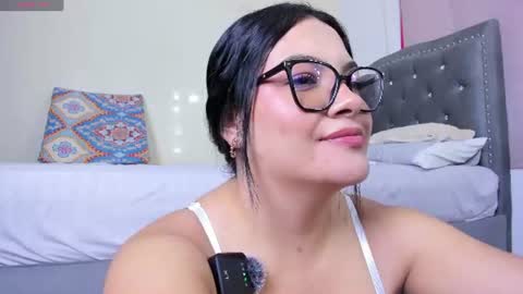 S H E L L  online show from 06/10/26, 11:13