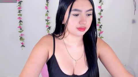 Snapshot of shelly_rohades chatting on 02/26/26, 03:16 online show from 02/26/26, 03:16
