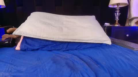 Shelsy online show from 02/10/25, 06:03