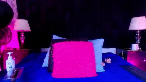 Shelsy online show from 09/10/25, 11:54