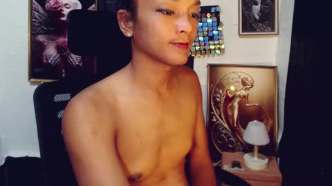 Snapshot of shemel69 chatting on 02/24/25, 07:09 MELODY online show from 02/24/25, 07:09