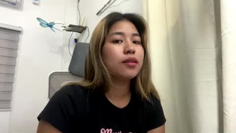 Snapshot of shenikamungia chatting on 05/08/26, 12:38 Sammy online show from 05/08/26, 12:38