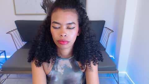 Shenna online show from 12/18/24, 04:39