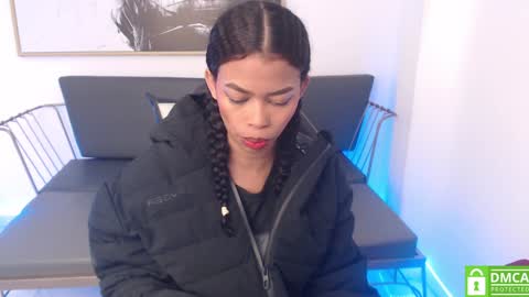 Shenna online show from 01/29/25, 01:07