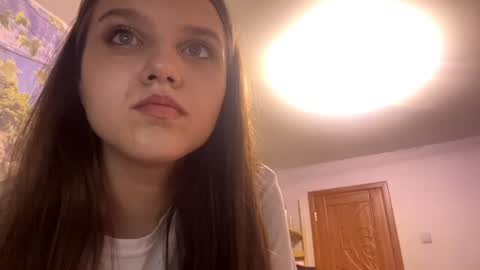 Snapshot of shennafilo chatting on 07/29/26, 10:52 Sofia online show from 07/29/26, 10:52