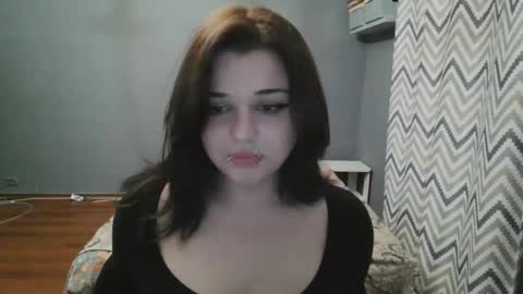 Snapshot of sheril_belton chatting on 10/27/25, 07:51 sheril_belton online show from 10/27/25, 07:51