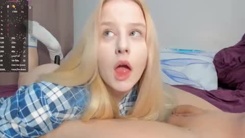 Snapshot of sherlystero chatting on 03/09/25, 05:28 sher online show from 03/09/25, 05:28