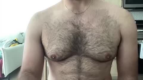Snapshot of shervinishere chatting on 05/28/26, 10:40 shervinishere online show from 05/28/26, 10:40