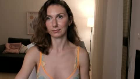 shesleepsnaked online show from 03/06/25, 09:42