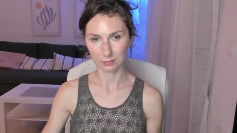 shesleepsnaked online show from 03/12/25, 08:20