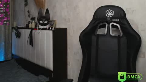 Snapshot of sheslike_firstlove chatting on 02/12/25, 08:18 Vanessa online show from 02/12/25, 08:18