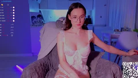 Sheyli online show from 12/24/24, 09:11