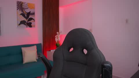 Sheyla Bakerr  online show from 04/28/26, 11:26