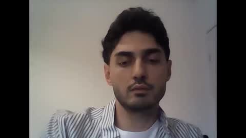 Snapshot of shhervin chatting on 11/23/25, 07:35 shhervin online show from 11/23/25, 07:35