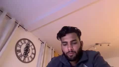 Snapshot of shida109 chatting on 01/09/26, 05:26 shida109 online show from 01/09/26, 05:26