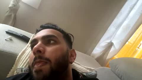 Snapshot of shida109 chatting on 04/03/26, 05:22 shida109 online show from 04/03/26, 05:22