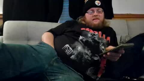 Snapshot of shifty885 chatting on 01/08/26, 10:12 shifty885 online show from 01/08/26, 10:12