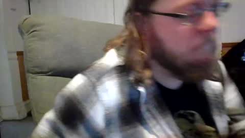 Snapshot of shifty885 chatting on 02/23/26, 09:45 shifty885 online show from 02/23/26, 09:45