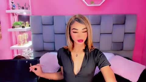 Snapshot of shiirleysweet chatting on 12/11/24, 03:47 shiirleysweet online show from 12/11/24, 03:47