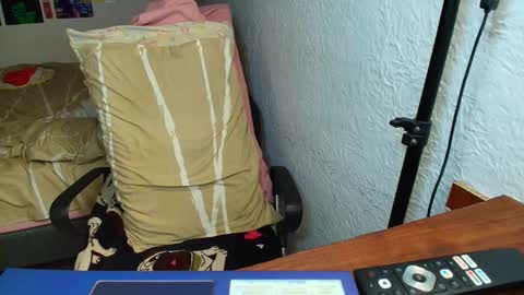 Shinji    online show from 01/05/25, 04:04