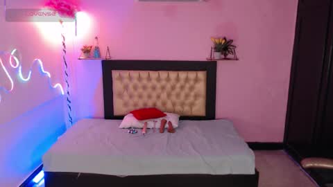 Ela 3 online show from 03/07/26, 01:41