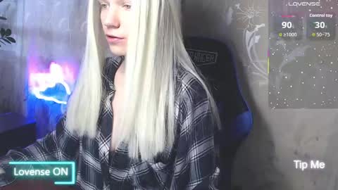 Victoria online show from 04/30/26, 08:09