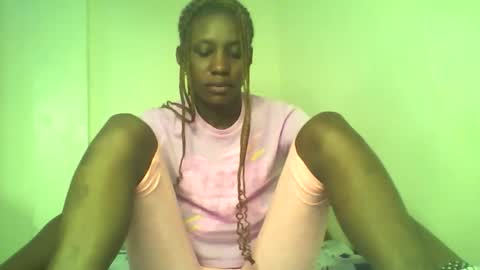 detiefmagdalina2026 online show from 04/22/26, 01:52