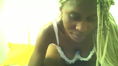 Snapshot of shipeta2 chatting on 05/15/26, 06:59 detiefmagdalina2026 online show from 05/15/26, 06:59