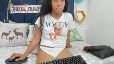 shira_sexylove online show from 01/27/25, 06:09