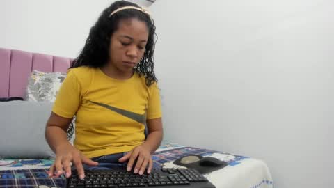 shira_sexylove online show from 02/12/25, 12:12