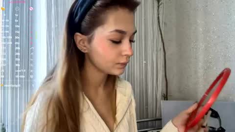 Snapshot of shirleepoma chatting on 05/06/26, 06:30 Joli online show from 05/06/26, 06:30