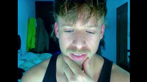 Cick Goreskin online show from 12/05/25, 02:09