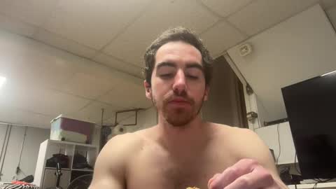 shirtlesshunk15 online show from 05/12/26, 10:18