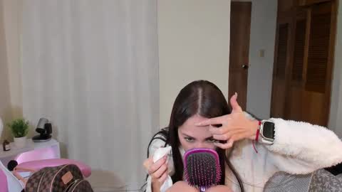  kendal  online show from 02/18/25, 08:14