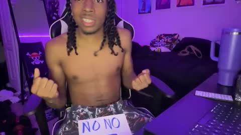 Snapshot of shoddybig chatting on 03/10/26, 05:56 shoddybig online show from 03/10/26, 05:56