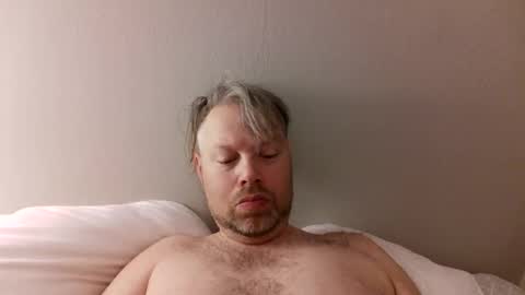 Snapshot of shofixtie chatting on 03/17/26, 12:41 Shofixtie online show from 03/17/26, 12:41