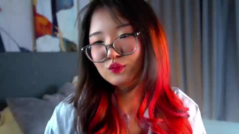 Naomi online show from 04/10/26, 11:04