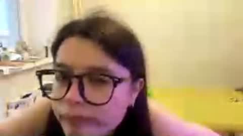 Marie online show from 06/13/26, 02:37